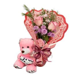 thumb-arranjo-de-rosas-e-flores-do-campo-no-vidro-com-urso-3